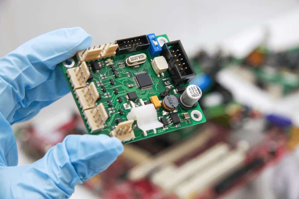  SMT in Modern Electronics